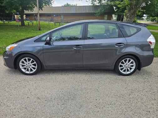 2012 Toyota Prius v Five