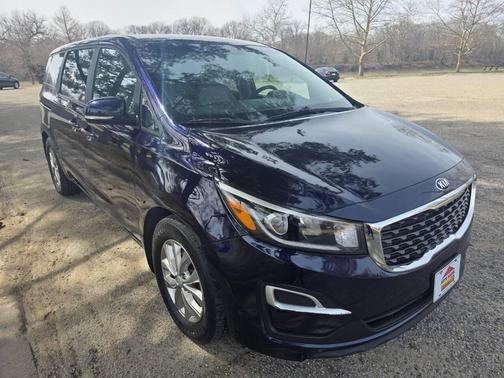 2019 Kia Sedona LX