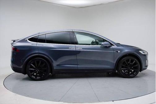 2019 Tesla Model X 75D