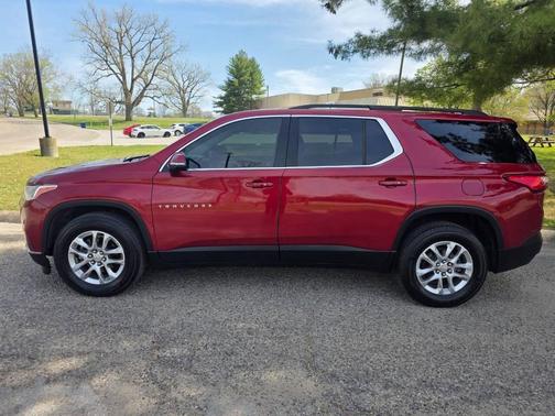 2019 Chevrolet Traverse LT Cloth