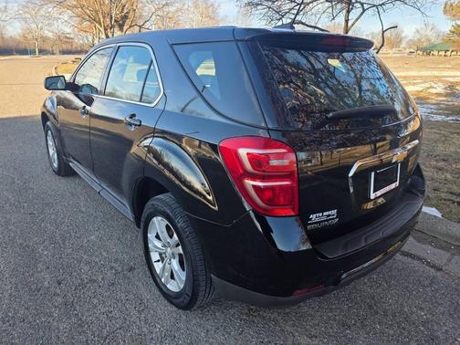 2017 Chevrolet Equinox LS