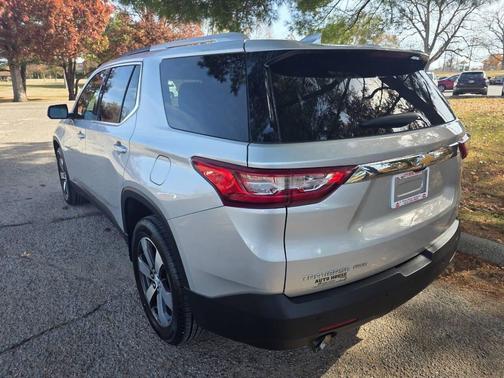 2018 Chevrolet Traverse LT Leather
