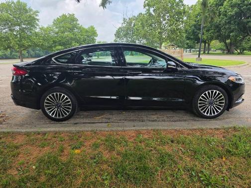 Shadow Black 2018 Ford Fusion SE