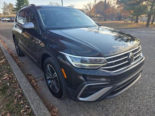 2024 Volkswagen Tiguan 2.0T Wolfsburg Edition