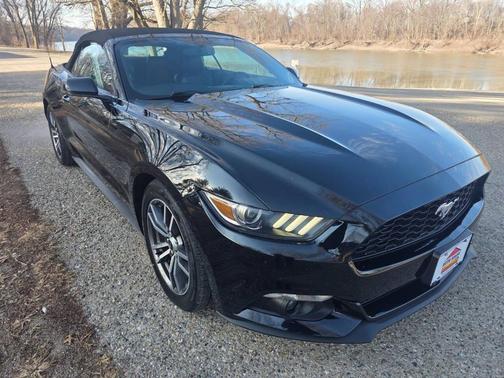 2017 Ford Mustang EcoBoost Premium