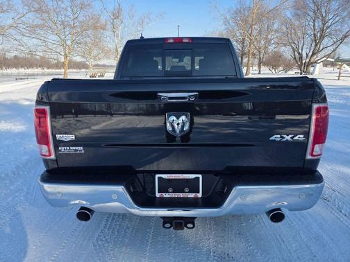 2016 RAM 1500 Laramie