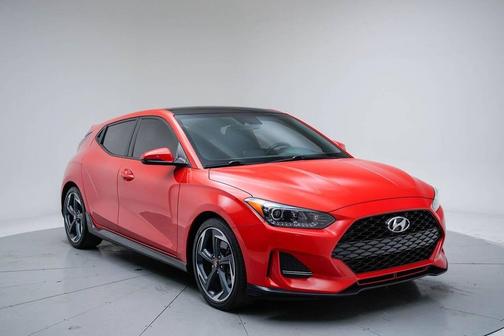 2019 Hyundai Veloster Base