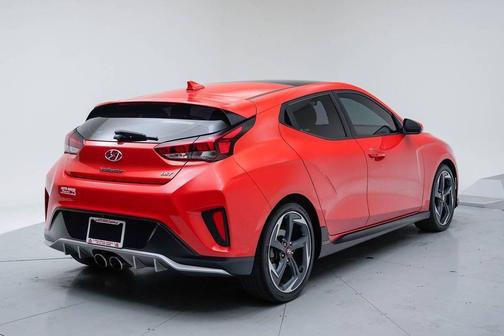 2019 Hyundai Veloster Base