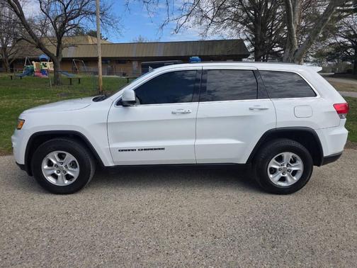 2017 Jeep Grand Cherokee Laredo