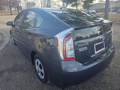 2012 Toyota Prius Two