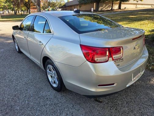 2015 Chevrolet Malibu 1LS