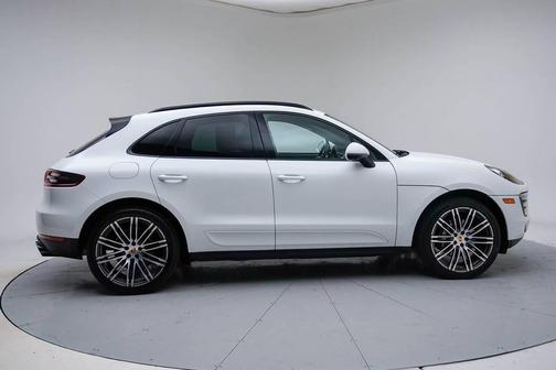 2018 Porsche Macan Base AWD 4dr SUV