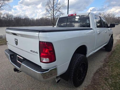 2017 RAM 2500 SLT Crew Cab 4x4 6'4' Box