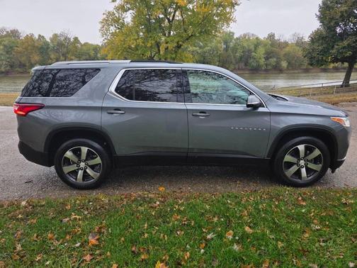 2018 Chevrolet Traverse LT Leather