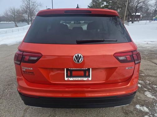 2019 Volkswagen Tiguan 2.0T SE 4MOTION