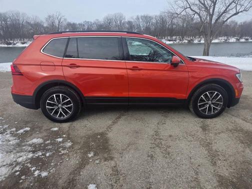 2019 Volkswagen Tiguan 2.0T SE 4MOTION