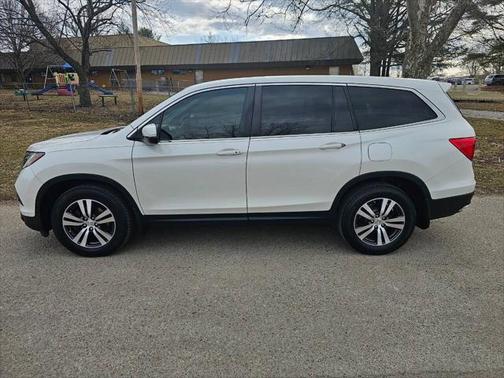 2016 Honda Pilot EX