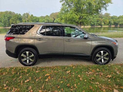 2018 Chevrolet Traverse LT Leather
