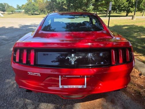 2017 Ford Mustang V6
