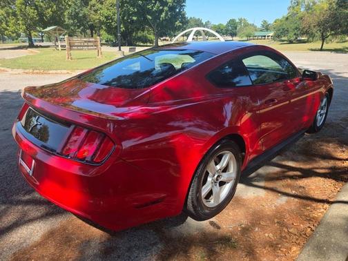 2017 Ford Mustang V6