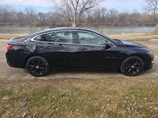 2020 Chevrolet Malibu FWD LT