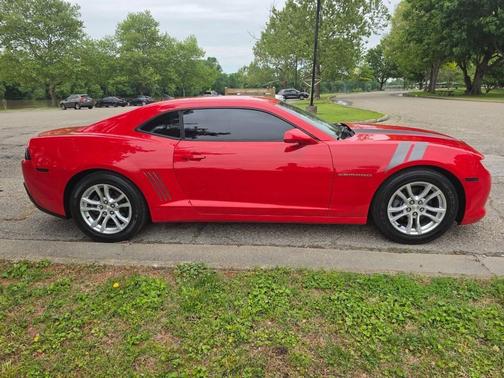 Red 2015 Chevrolet Camaro 2LS