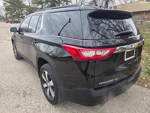 2020 Chevrolet Traverse LT Leather