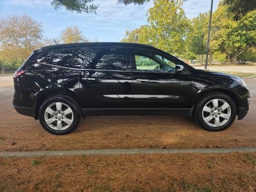 2017 Chevrolet Traverse 1LT