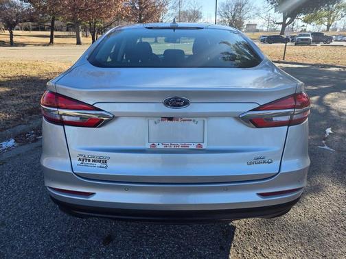 2019 Ford Fusion Hybrid SE