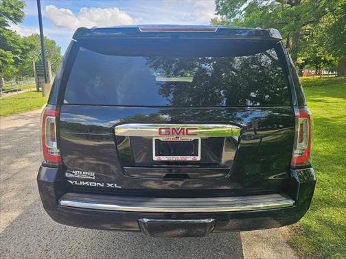 2020 GMC Yukon XL Denali