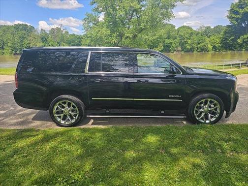 2020 GMC Yukon XL Denali