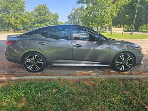 2021 Nissan Sentra SR