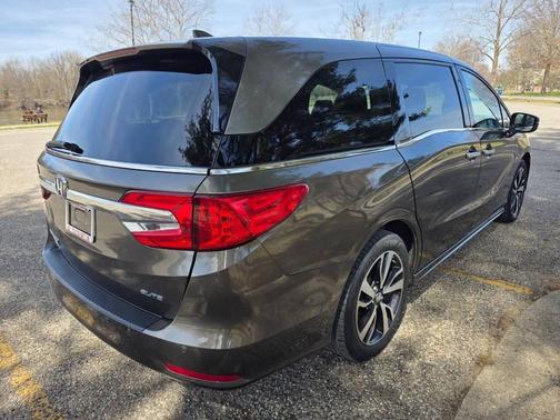 2018 Honda Odyssey Elite