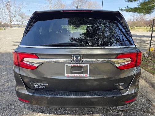 2018 Honda Odyssey Elite