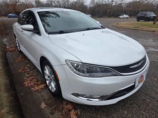 2015 Chrysler 200 C