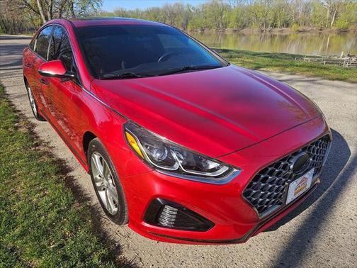 2018 Hyundai SONATA Sport