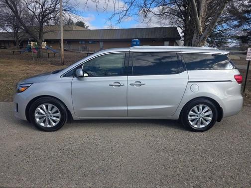 2018 Kia Sedona EX