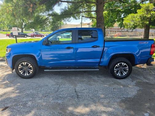 Bright Blue Metallic 2021 Chevrolet Colorado Z71
