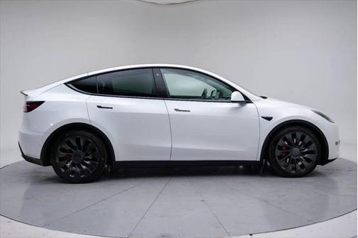 2023 Tesla Model Y Performance Dual Motor All-Wheel Drive