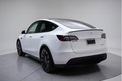 2023 Tesla Model Y Performance Dual Motor All-Wheel Drive