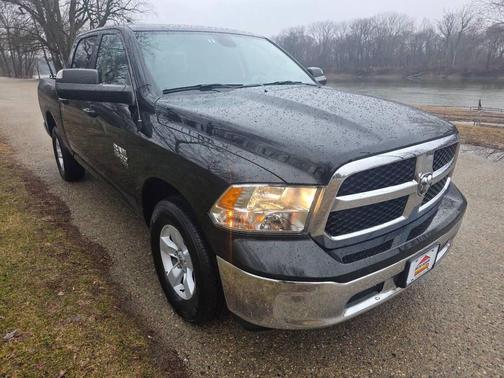 2023 RAM 1500 Classic SLT