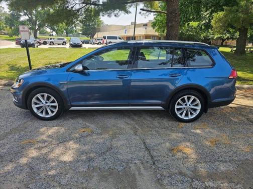 2017 Volkswagen Golf Alltrack TSI SE