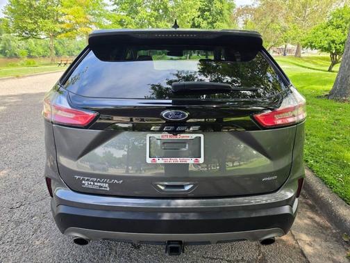 Carbonized Gray Metallic 2021 Ford Edge Titanium