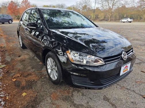 2015 Volkswagen Golf Auto TSI S