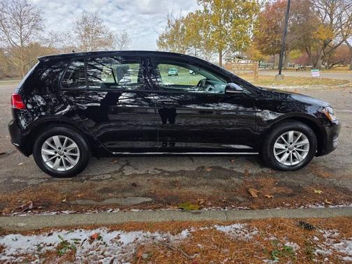 2015 Volkswagen Golf Auto TSI S