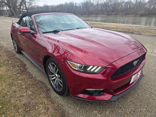 2016 Ford Mustang EcoBoost Premium