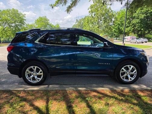 Pacific Blue Metallic 2020 Chevrolet Equinox 1LT