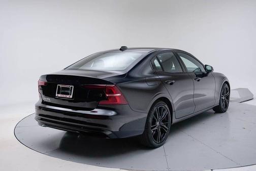 Onyx Black Metallic 2024 Volvo S60 B5 Plus Black Edition