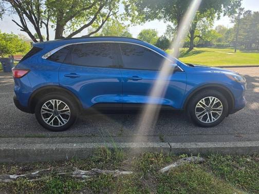 Velocity Blue Metallic 2020 Ford Escape SEL