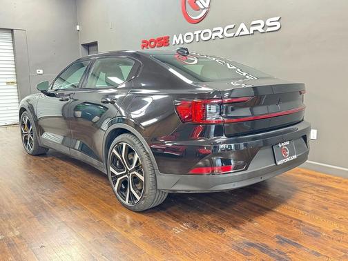 2022 Polestar 2 Long Range Dual Motor